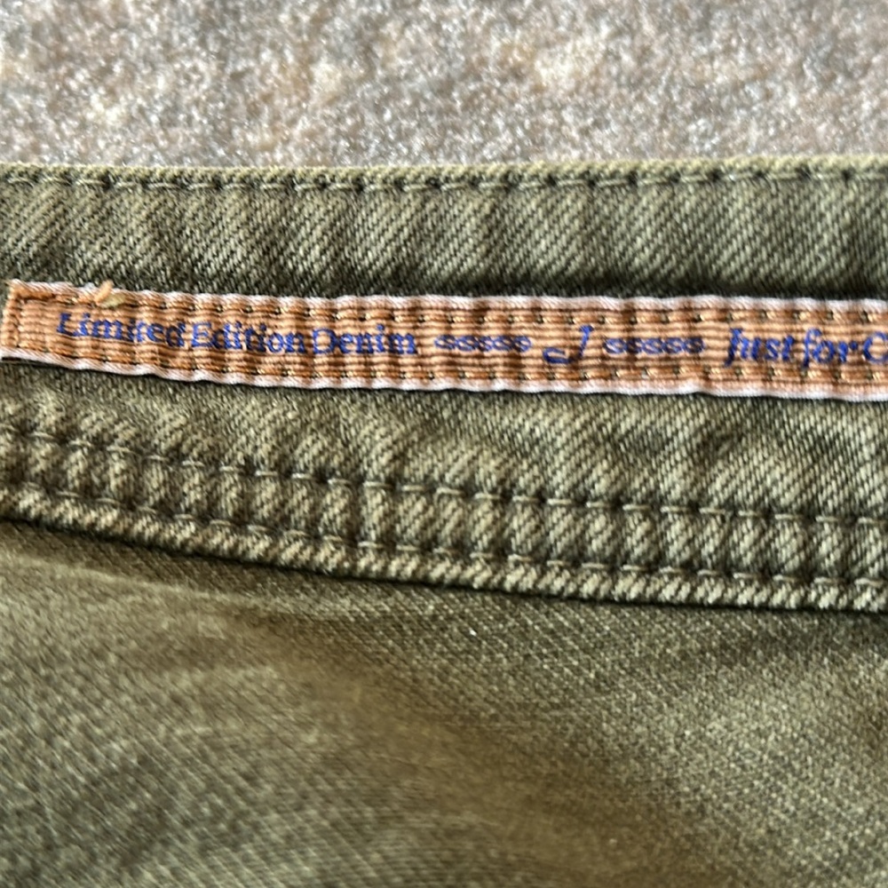 JACOB COHEN LIMITED EDITION MENS JEANS SIZE (33) 37 OUT OF 160 - Picture 6 of 16